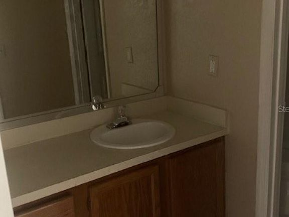 4th image of 3019 Antique Oaks Cir APT 121