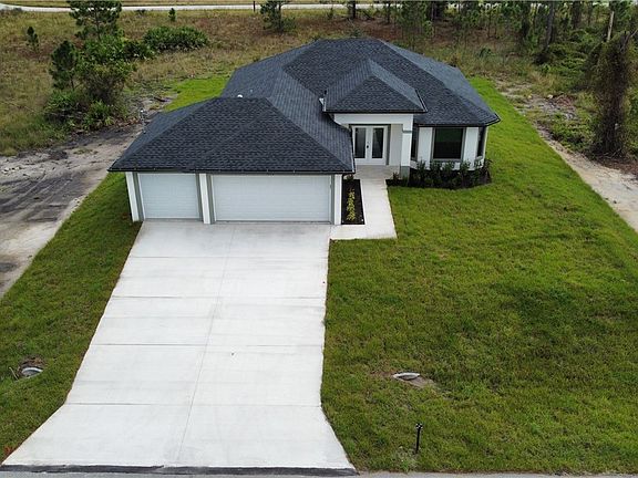 2nd image of 1043 Manta Ave S