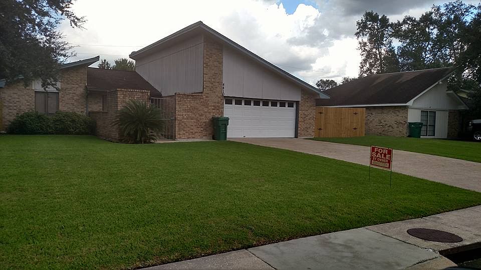 1st image of 4410 Pinemont Dr