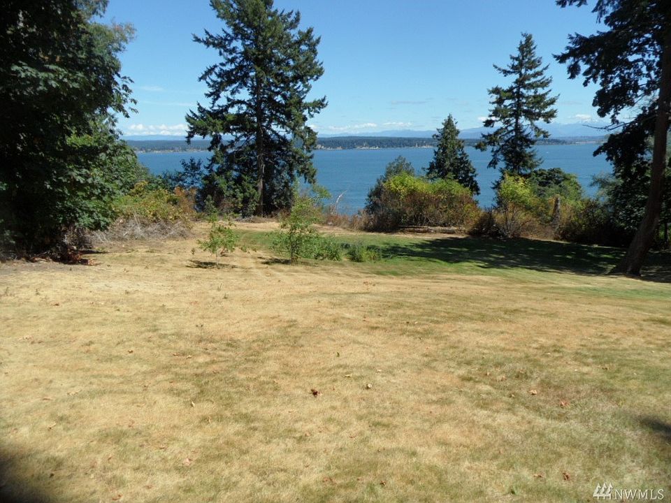 2nd image of 38 K Beach Way