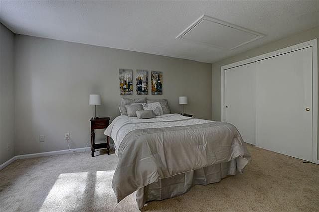 1st image of 16 Serenitas Ln