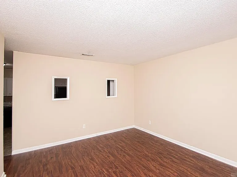 17 Compass Point — Photo 9