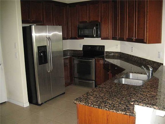 3rd image of 3336 Thistledown Ln