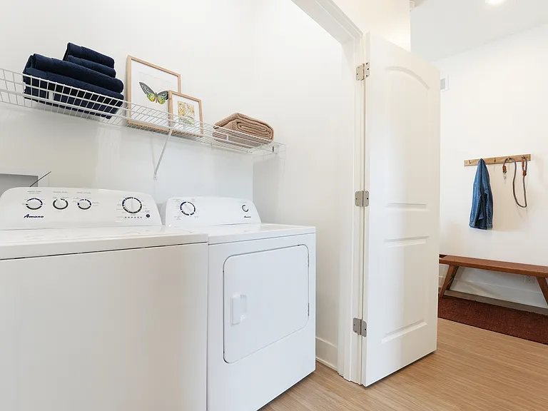 Curio - Laundry