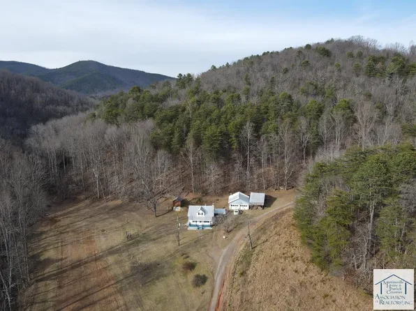 247 Shady Brook Ln, Patrick Springs, VA 24133