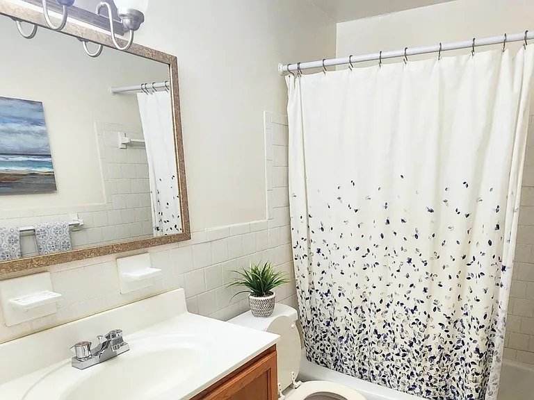 Morningside Apartments — Photo 9