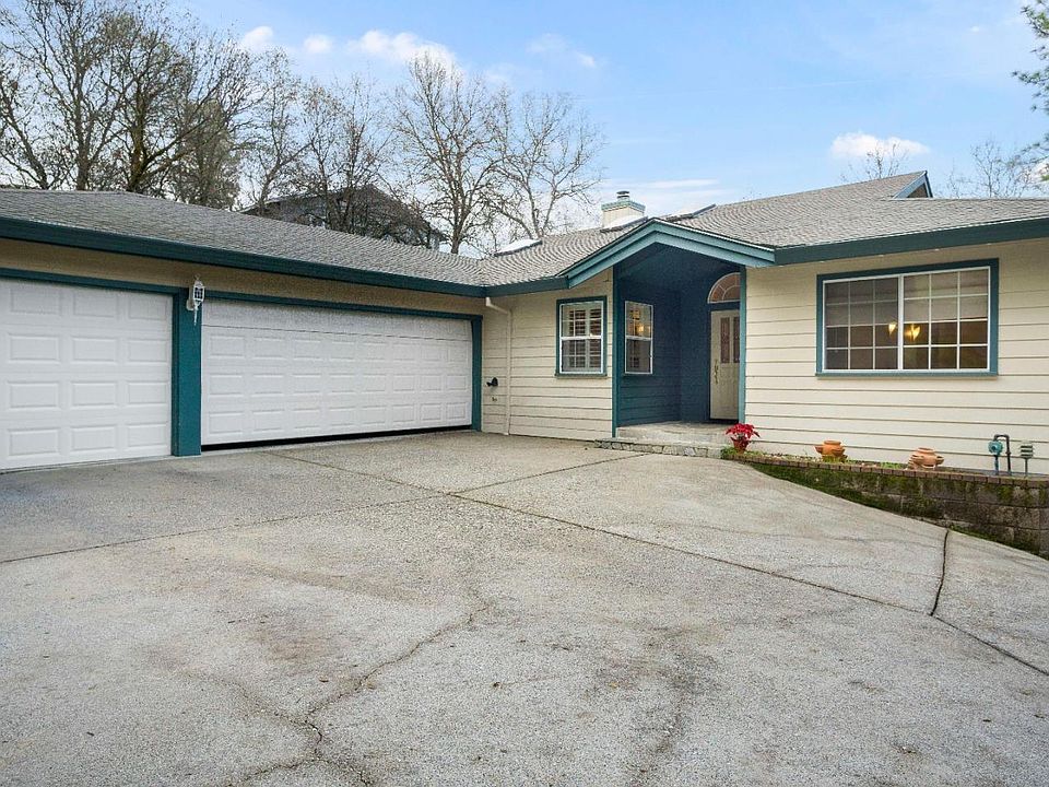1st image of 17867 Chaparral Dr