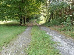 40 Savage Ln #6, Hendersonville, NC 28792