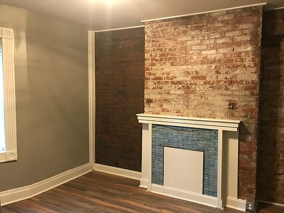 2nd image of 227 N Negley Ave APT 3