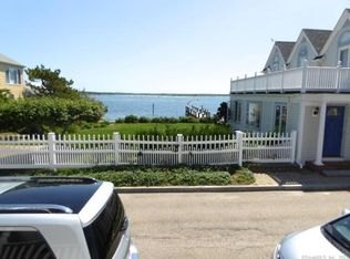 12 Hancox St, Stonington, CT 06378