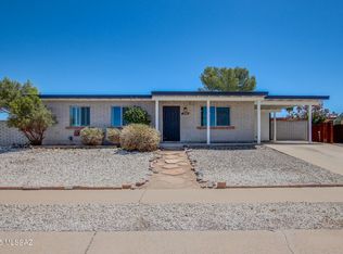 9570 E Sellarole Rd, Tucson, AZ 85730