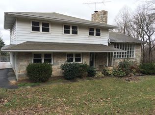 167 Grandview Rd, Wernersville, PA 19565