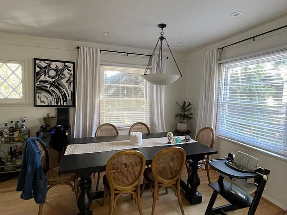 4th image of 9433 Charleville Blvd