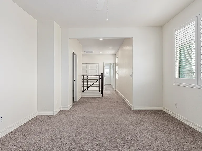 25713 S 226th Pl — Photo 38