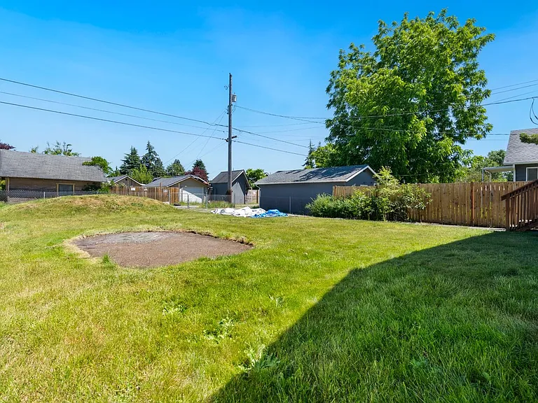 6815 S Warner St — Photo 14
