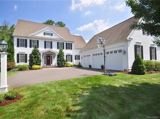 2 Long Ridge Ct, Unionville, CT 06085