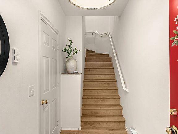 2nd image of 5373 164th Avenue SE #11-4