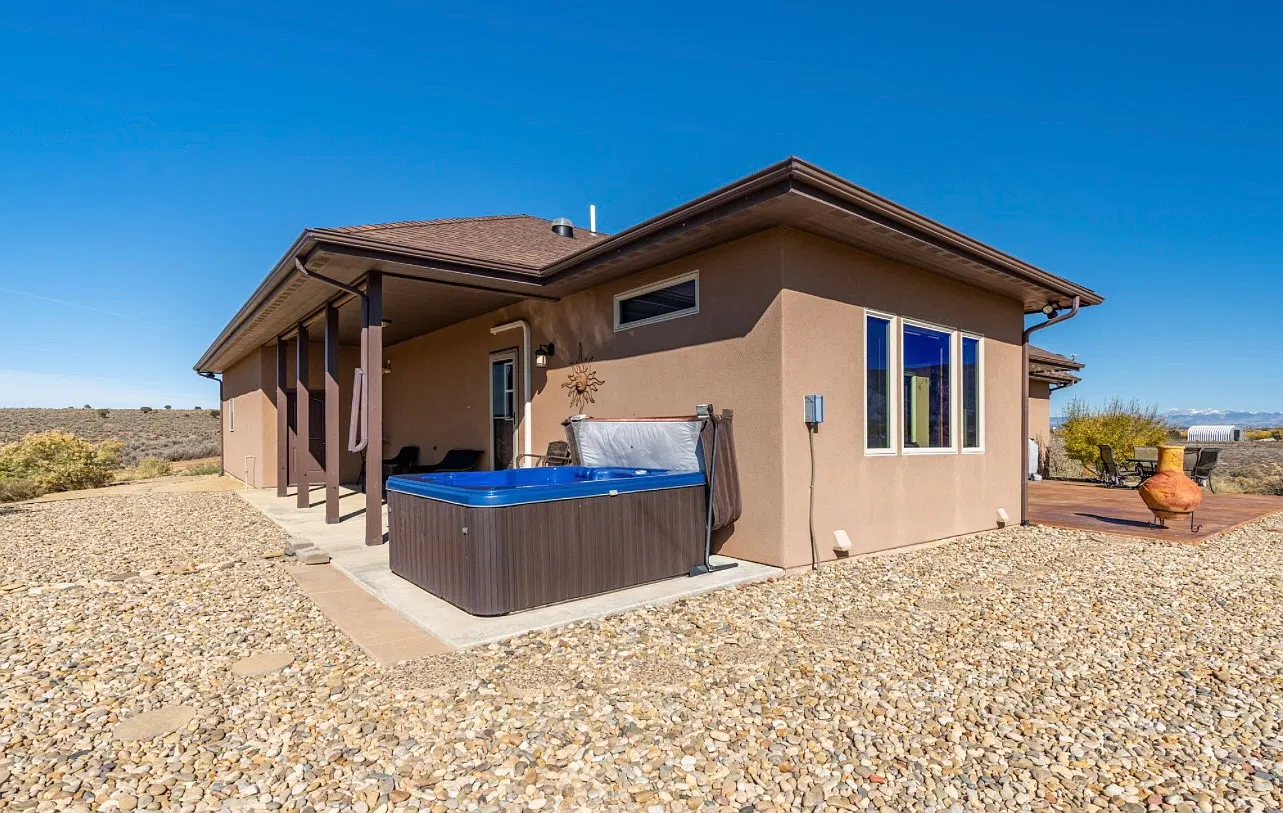 Road D6, Cortez — Photo 4