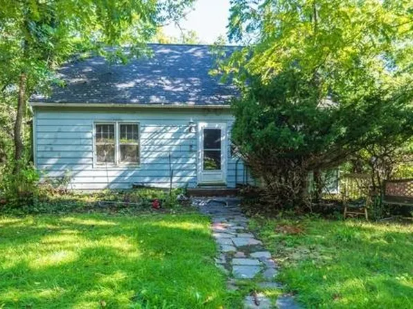 57 Goshen Avenue, Washingtonville, NY 10992