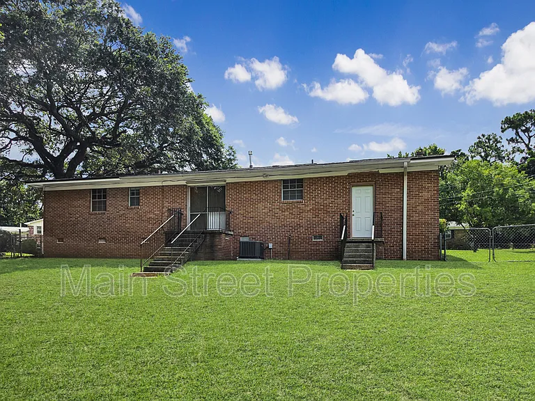 4547 Marseille Dr — Photo 19