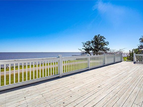 2nd image of 15111 Regus Rd