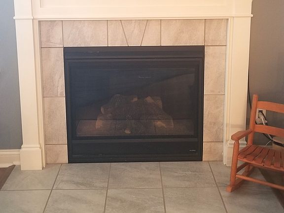 5th image of 4861 Dahlia Dr