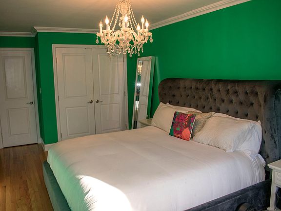 Bedroom #1