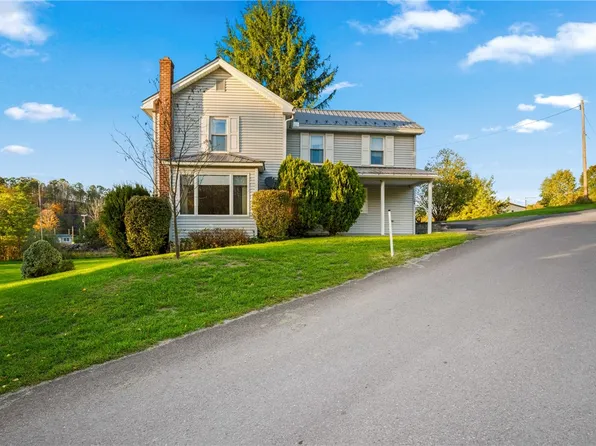 108 Bedford St, Boynton, PA 15532