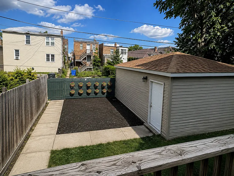 7817 S Aberdeen St #1 — Photo 17