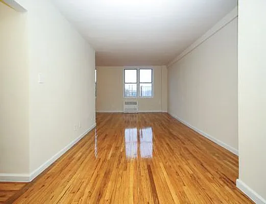 Rented by SW Queens Mezzanine | media 4