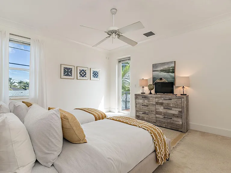 141 Gregory Pl — Photo 24