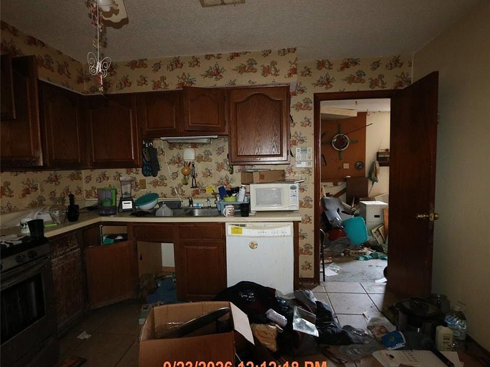 10th image of 3012 Grinell Dr