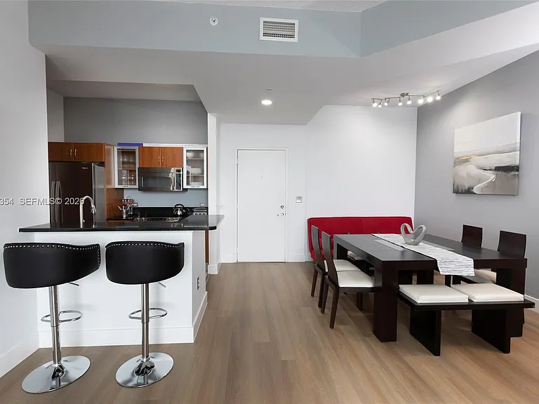 18800 NE 29th Ave #15 — Photo 4