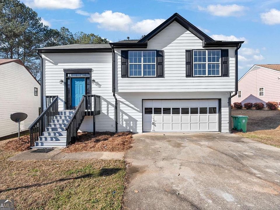 1st image of 3251 Hunters Crossing Point