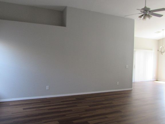 4th image of 11410 W ROANOKE Drive