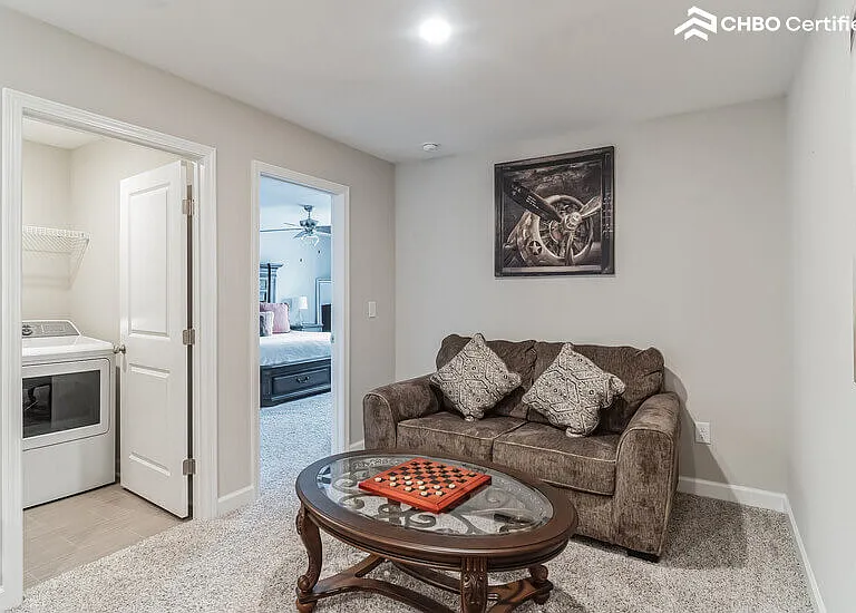 2952 Edgemont Ln SW — Photo 13