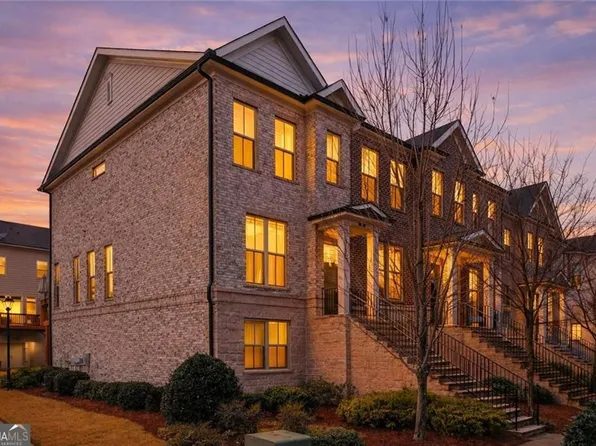 4219 Deming Cir, Sandy Springs, GA 30342