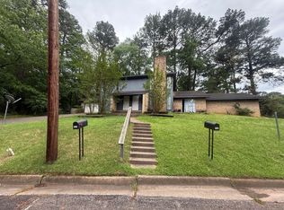 1104 Lilac Dr, Longview, TX 75601
