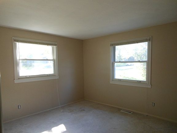 5th image of 10330 E Lawnhaven Dr