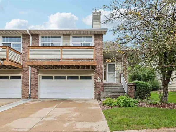 1506 Ranier Dr, Iowa City, IA 52246