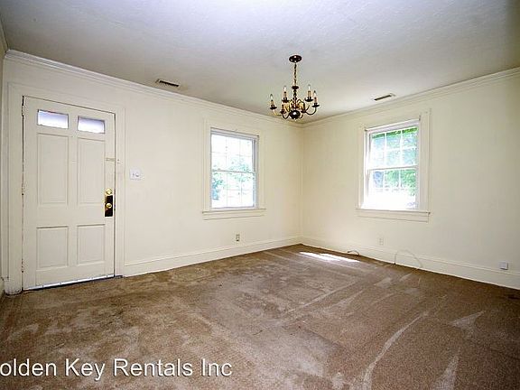 2nd image of 410 W Ash St