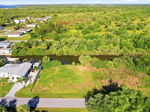 3383 Desoto Dr #50, Punta Gorda, FL 33983