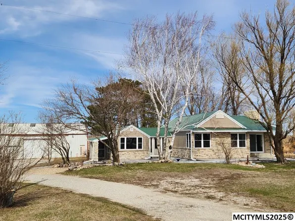 4082 120th St, Thornton, IA 50479