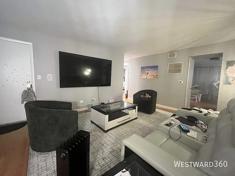 1624 W Touhy Ave #1B — Photo 11