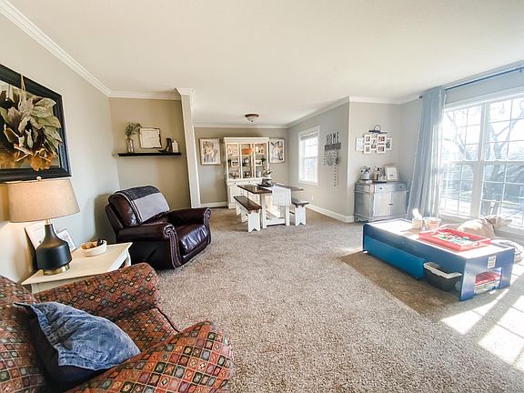 4th image of 11543 Midhurst Dr