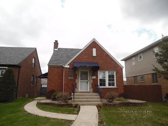 11220 S Avenue H photo 1