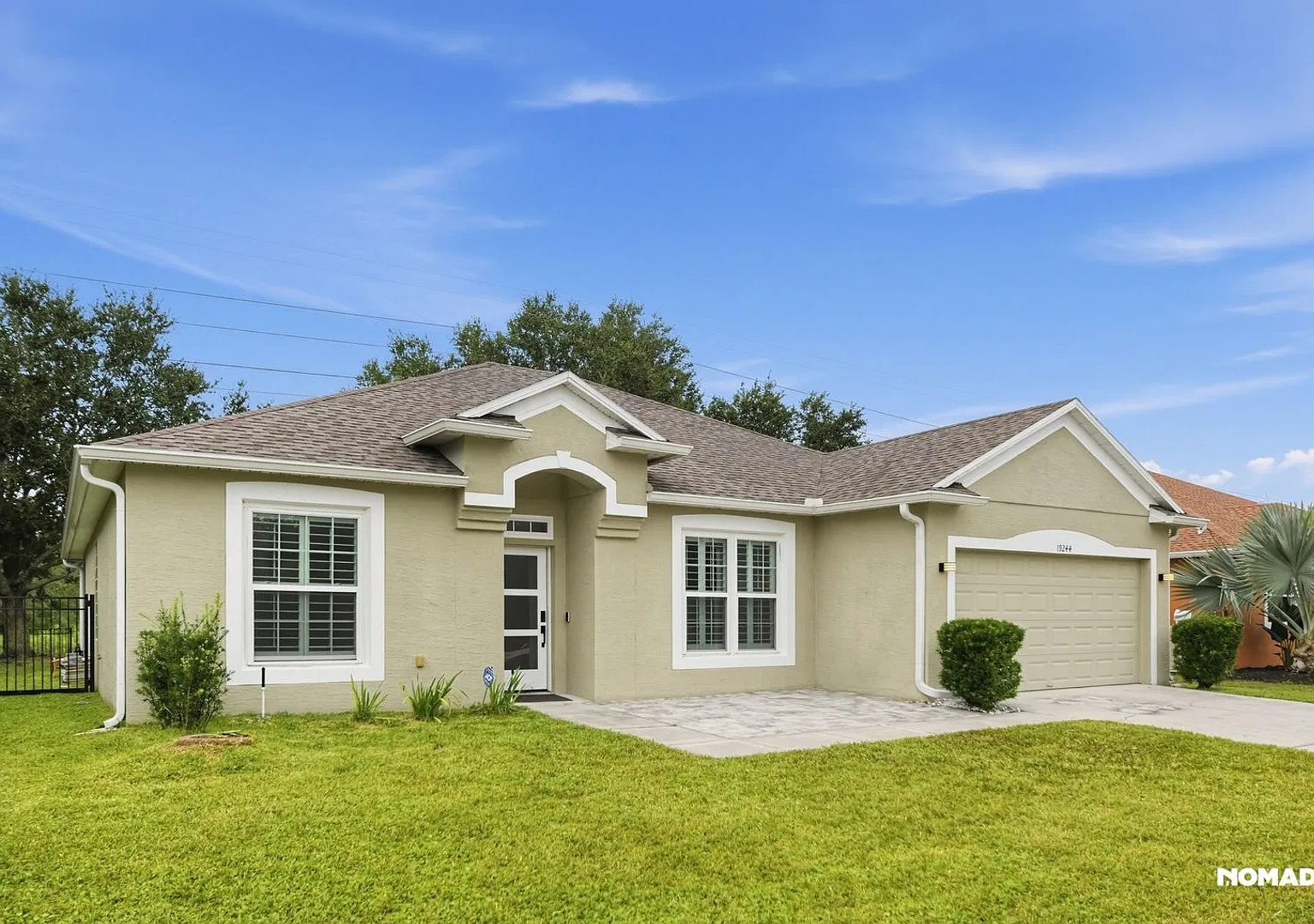 Spacious 4BR House in Orlando — Photo 3