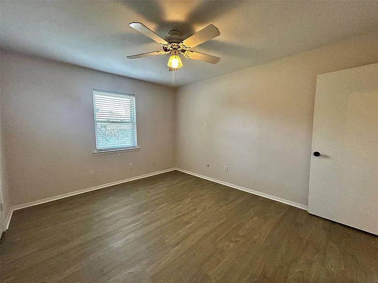 6209 Gayle Dr — Photo 25