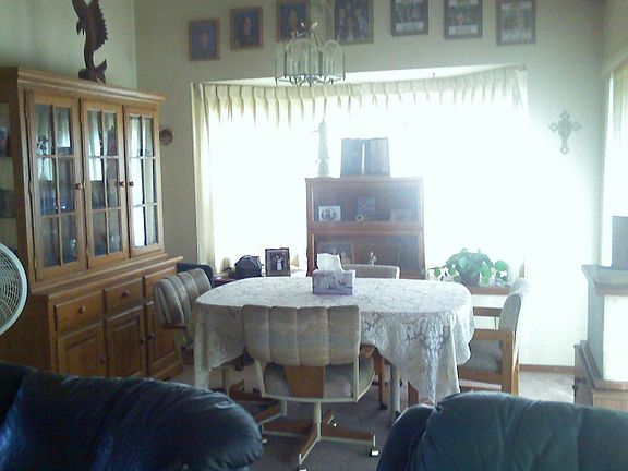 Dining area!!