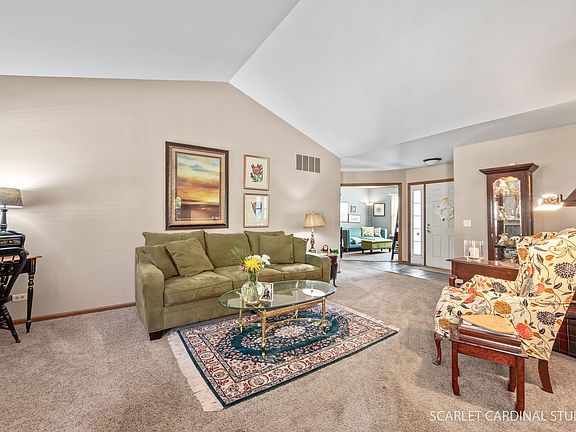 4th image of 226 Mistwood Ln